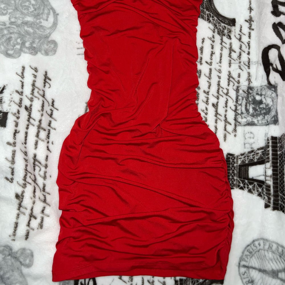 short red dress with finite cuff